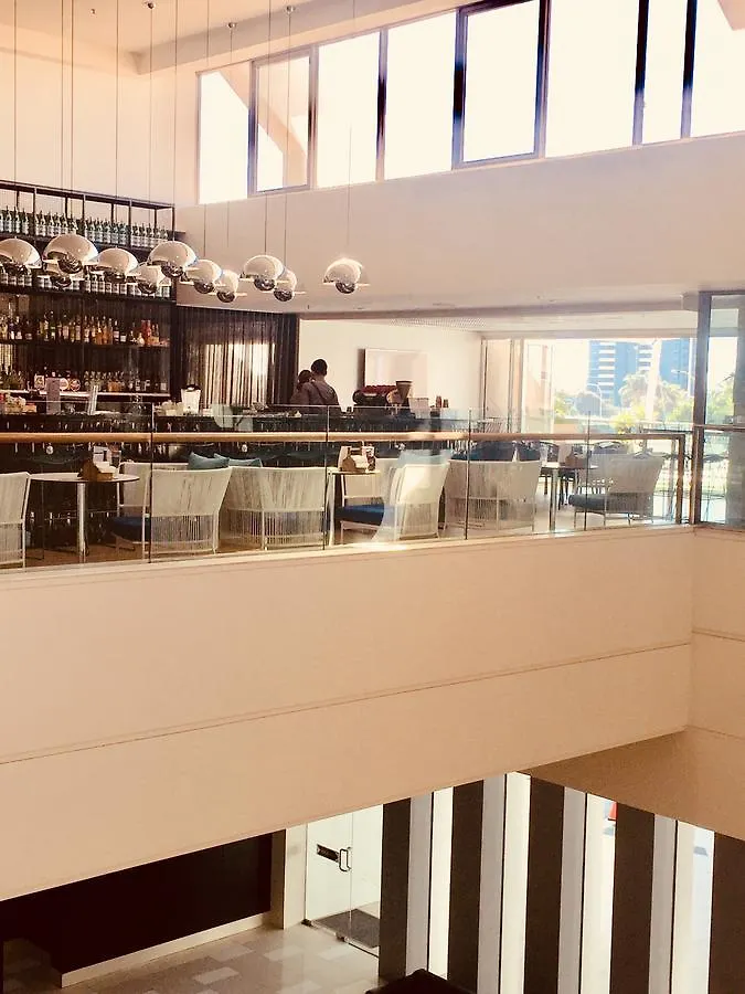 Апартаменты High Floor Ocean View At Surfers Paradise - Hotel Studio Голд-Кост Австралия